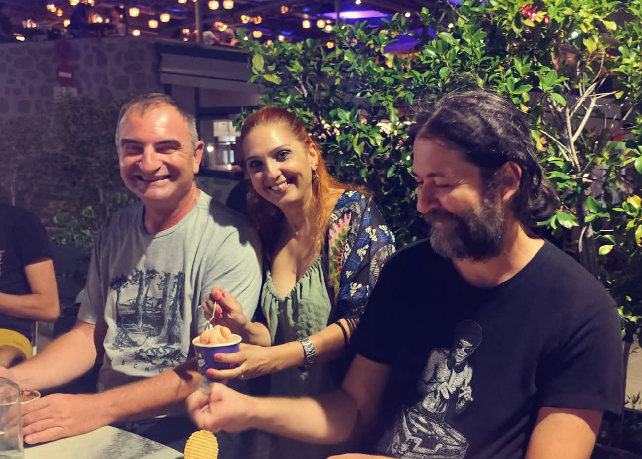Με τον Γιάννη Τσουμπρή – Τζάμπολ Αγάπης